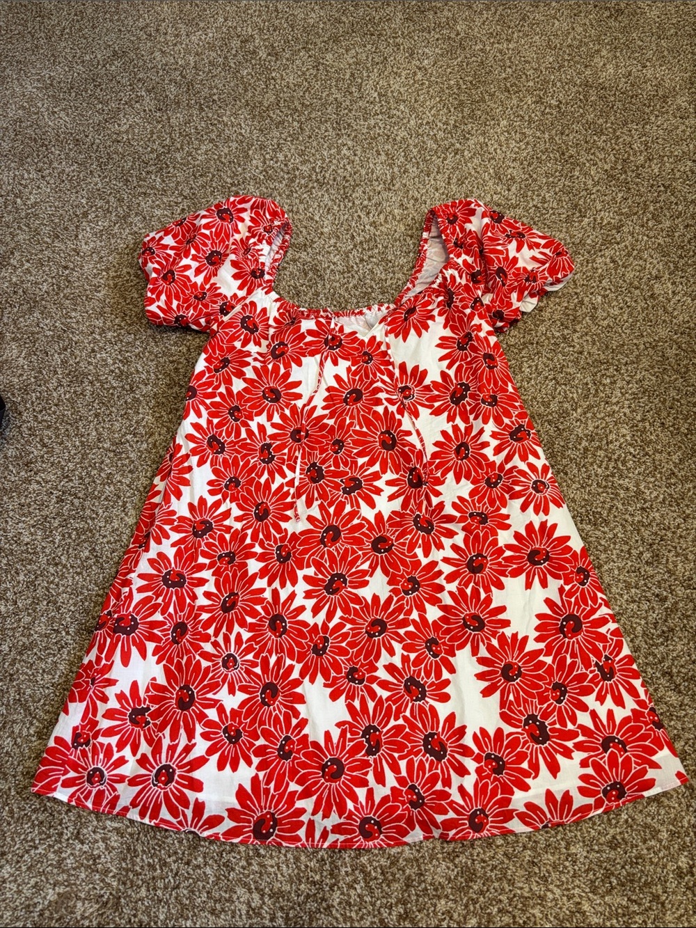 Mango || Red and White Floral Puff Sleeve Sundress Size 10